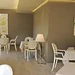 Du Hotell