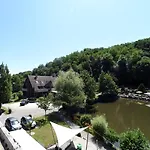 Du Hotel