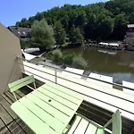 Du Hotel 3*