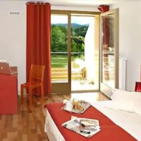 Hotel Du 3*