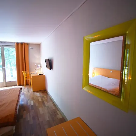 Hotel Du
